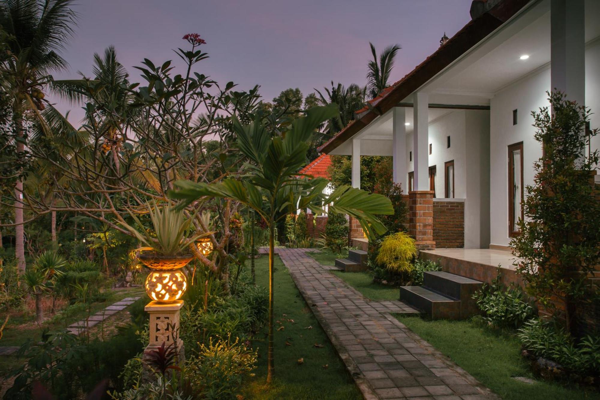 De Casa Ananda Nusa Penida Sakti ภายนอก รูปภาพ